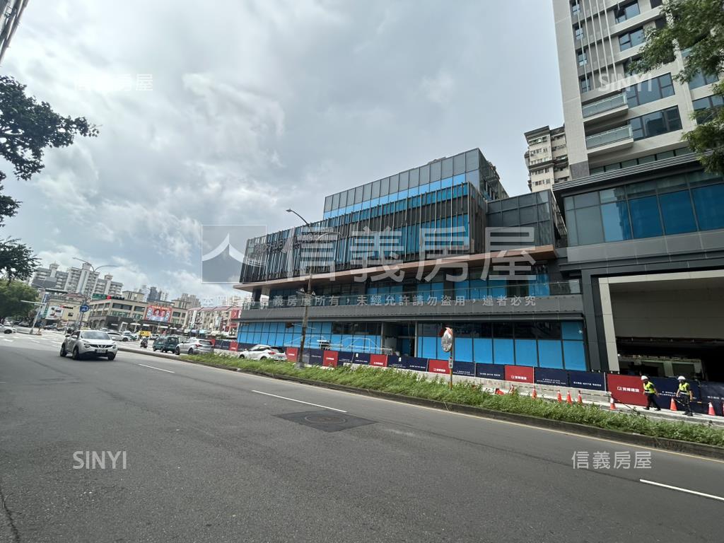中科寶輝旁大面寬金店房屋室內格局與周邊環境