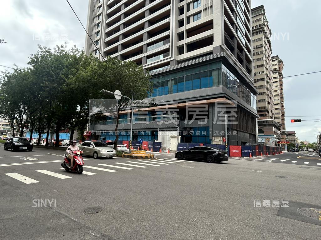 中科寶輝旁大面寬金店房屋室內格局與周邊環境