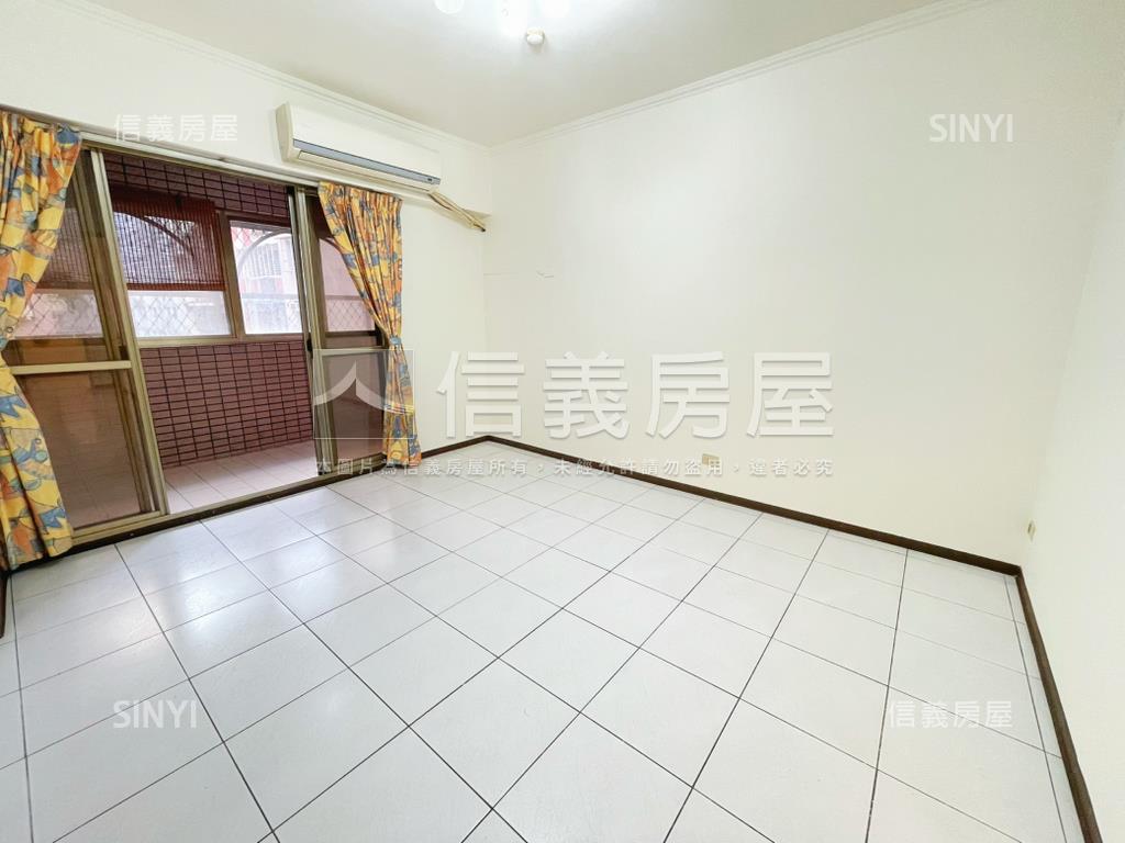建國芳鄰三面採光電梯３房房屋室內格局與周邊環境
