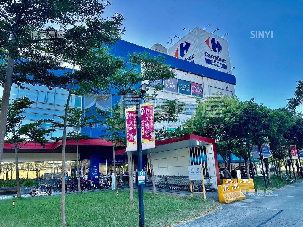 獨家川普寬庭木質調大空間房屋室內格局與周邊環境