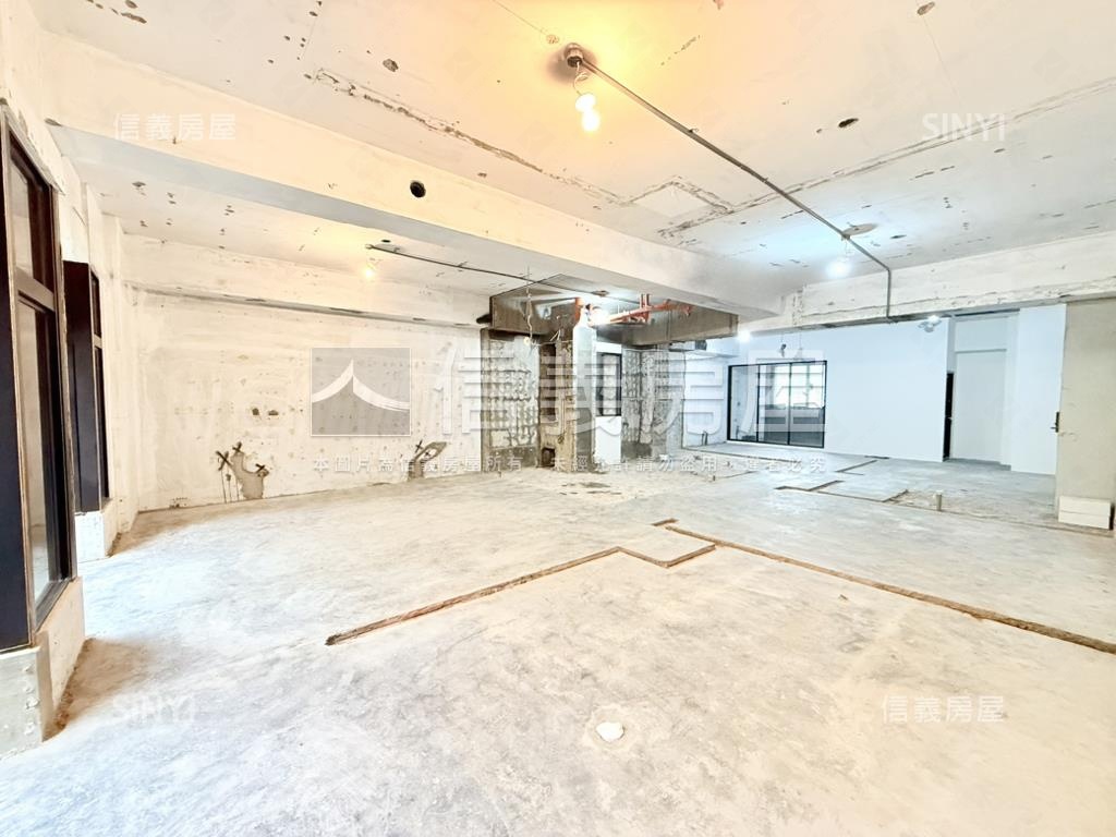 典藏華威藏玉氣勢磅礡大戶房屋室內格局與周邊環境