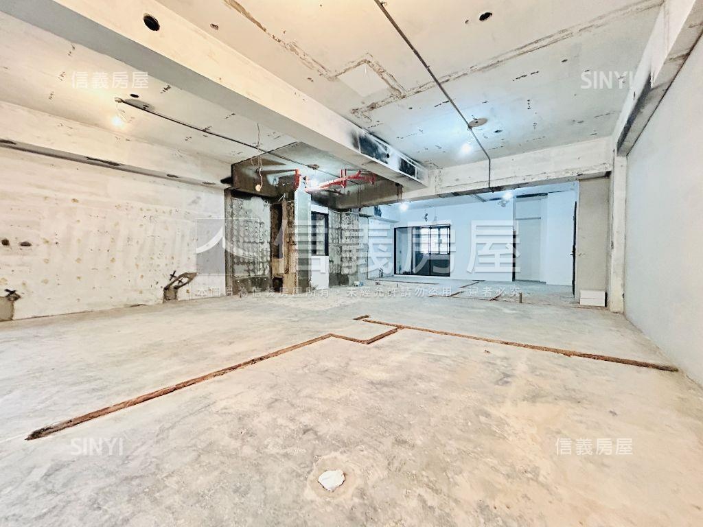 典藏華威藏玉氣勢磅礡大戶房屋室內格局與周邊環境