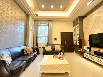 土城寶格麗挑高透天附車位