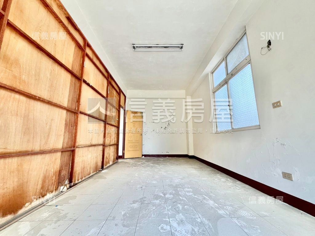 永康企業總部雙店面店霸房屋室內格局與周邊環境