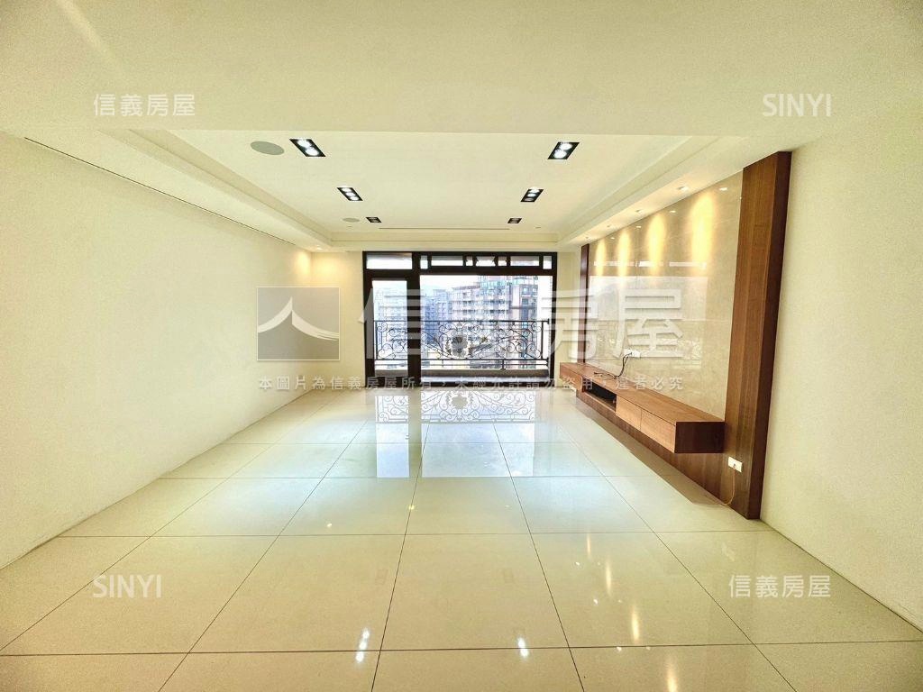新北大朝南景觀４房房屋室內格局與周邊環境