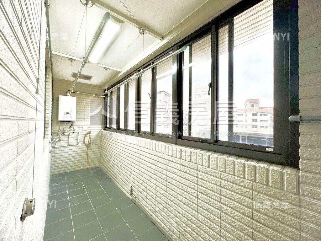 新北大朝南景觀４房房屋室內格局與周邊環境