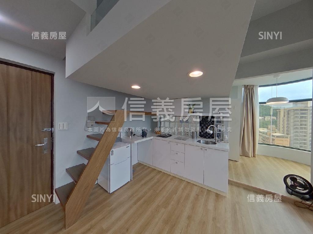 雲天高樓景觀邊間巧軒房屋室內格局與周邊環境