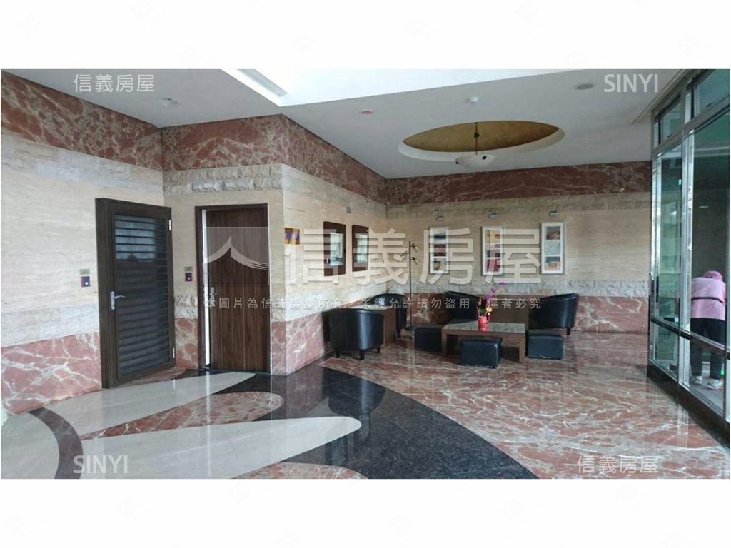 雲天高樓景觀邊間巧軒房屋室內格局與周邊環境