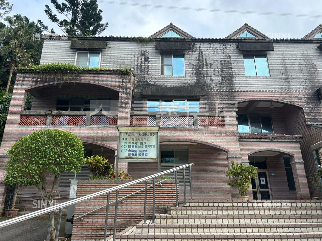 馥記五巷面山景好宅房屋室內格局與周邊環境