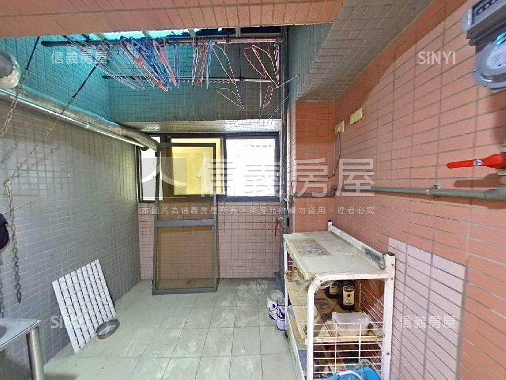 民安電梯四房豪邸附大車位房屋室內格局與周邊環境