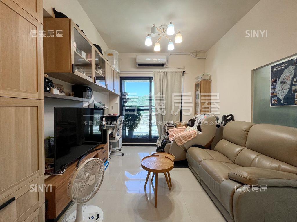左營高鐵溫馨兩房平車房屋室內格局與周邊環境