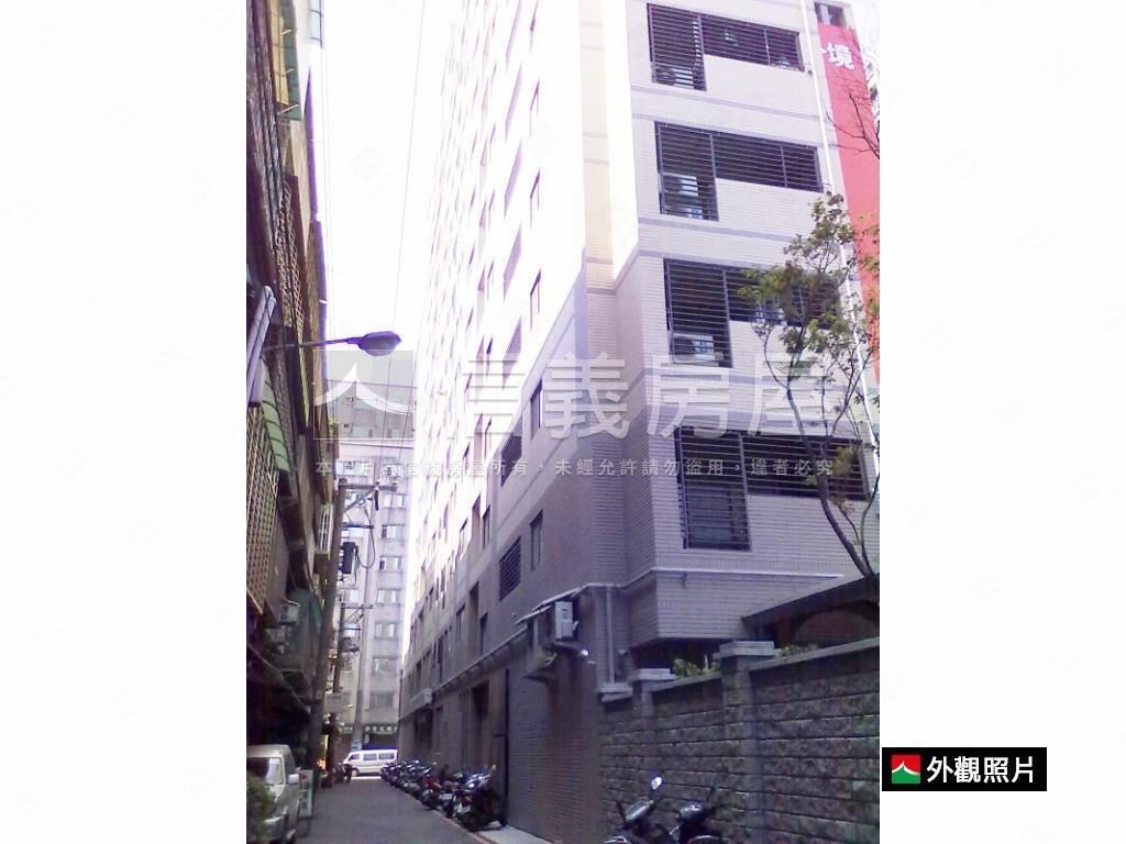 搶手捷運ＧＯ境電梯車位房屋室內格局與周邊環境