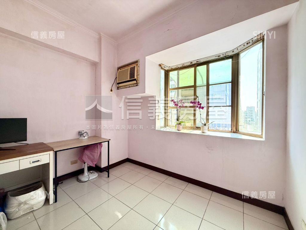 成大｜長榮新城三房平車房屋室內格局與周邊環境