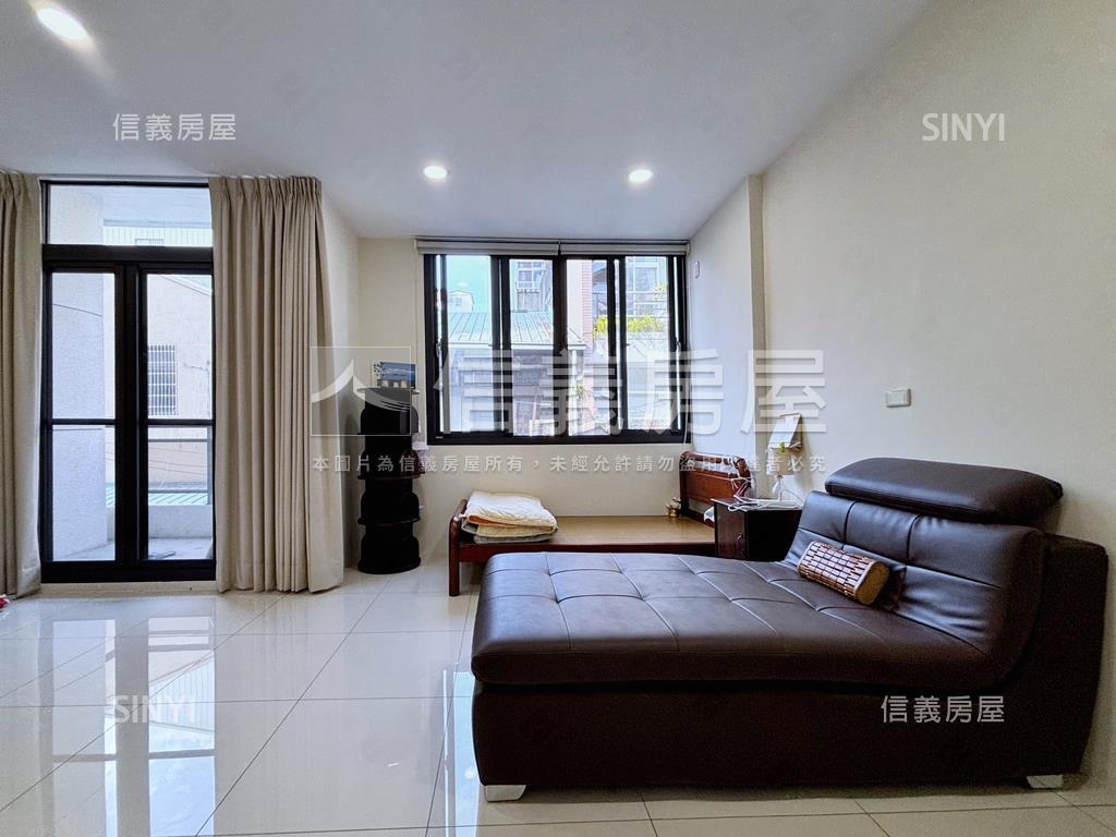 近太原園道活路大面寬透天房屋室內格局與周邊環境