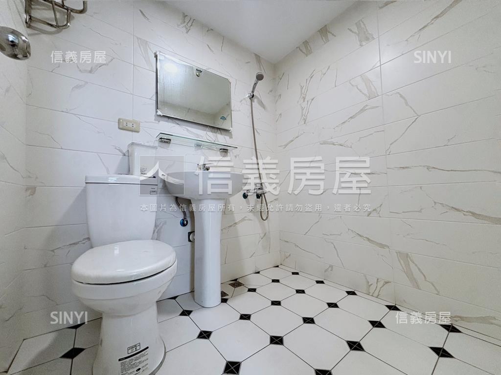 近太原園道活路大面寬透天房屋室內格局與周邊環境