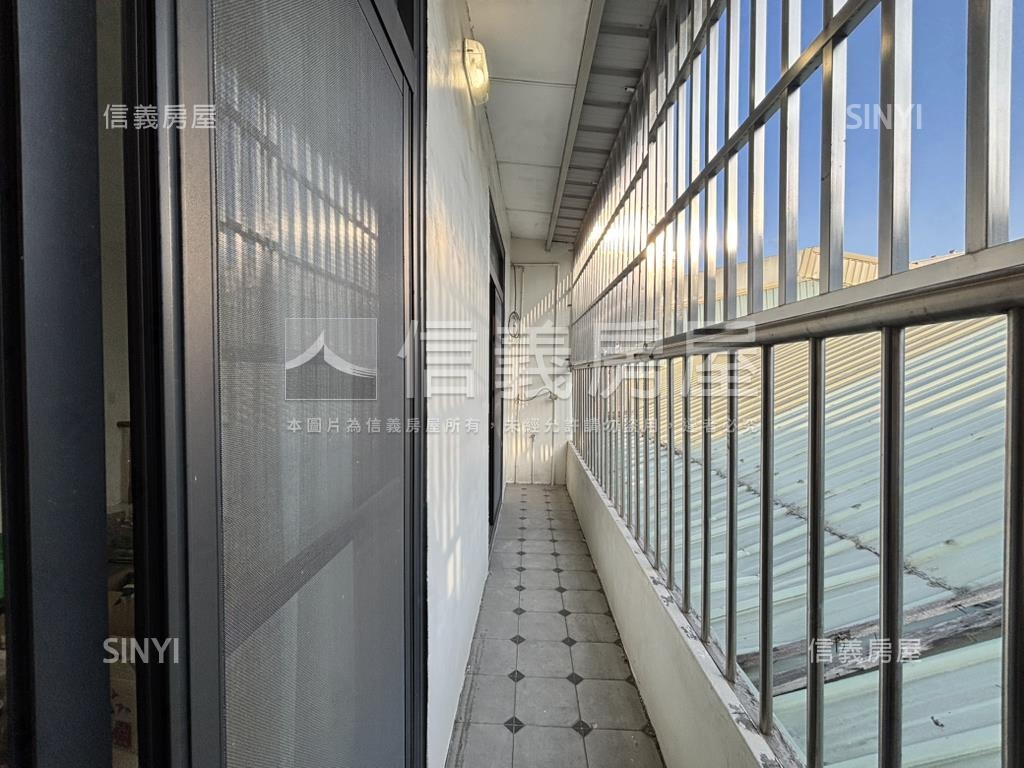 近太原園道活路大面寬透天房屋室內格局與周邊環境