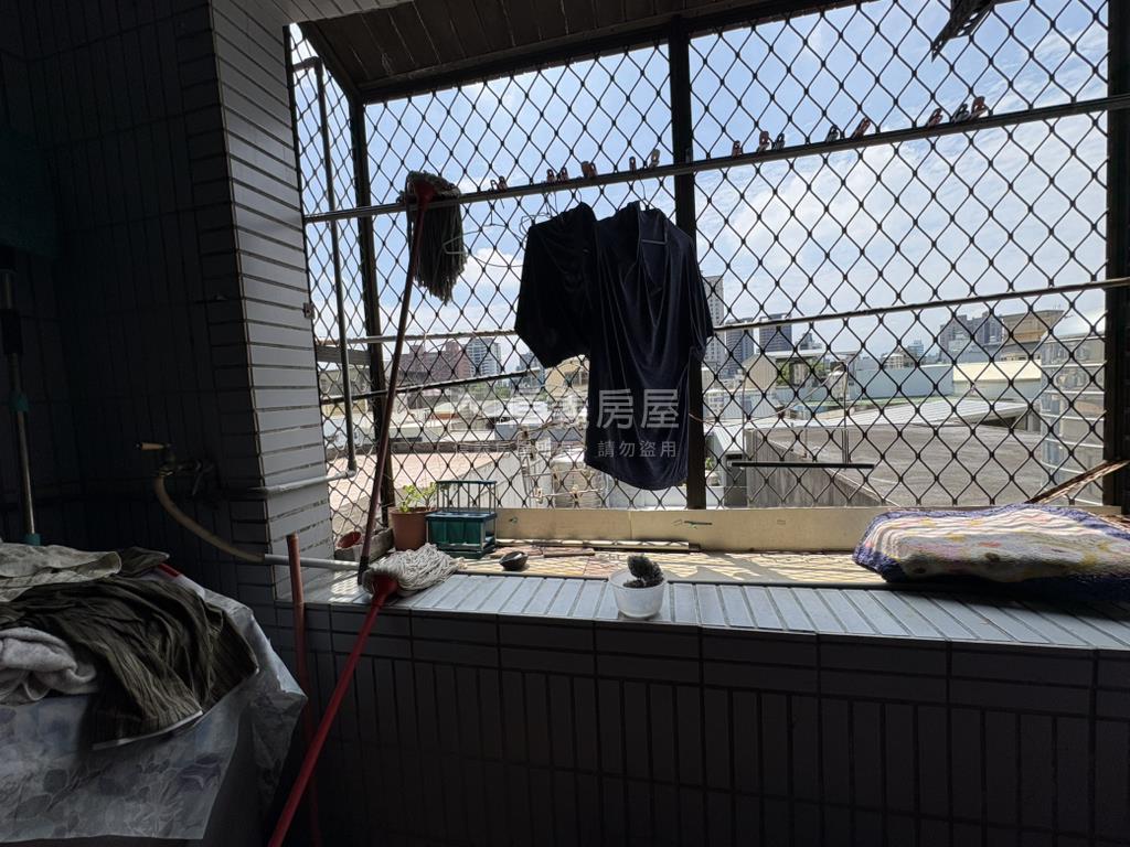 桃園福清街頂樓大公寓房屋室內格局與周邊環境