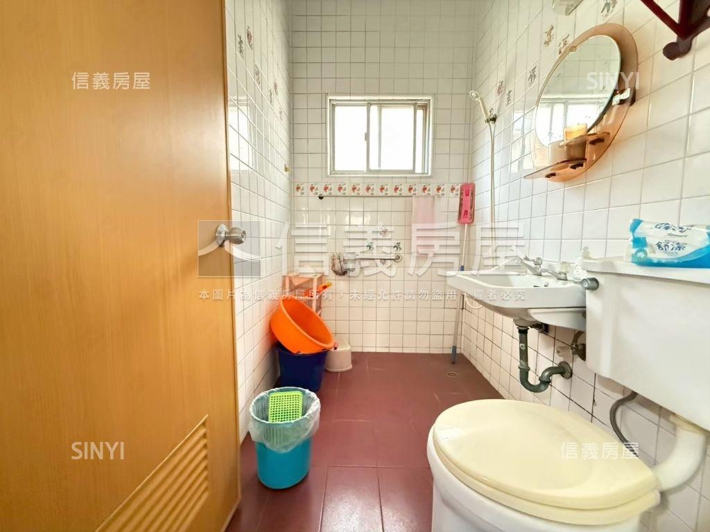 楠梓大地坪度假車墅房屋室內格局與周邊環境