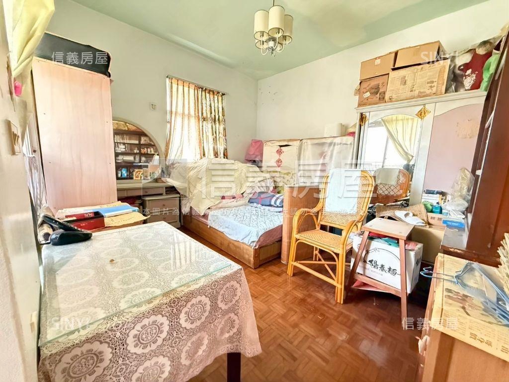 楠梓大地坪度假車墅房屋室內格局與周邊環境