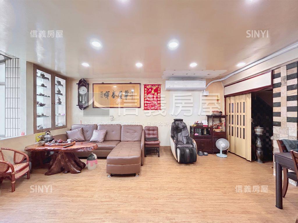 中興路透天店面房屋室內格局與周邊環境