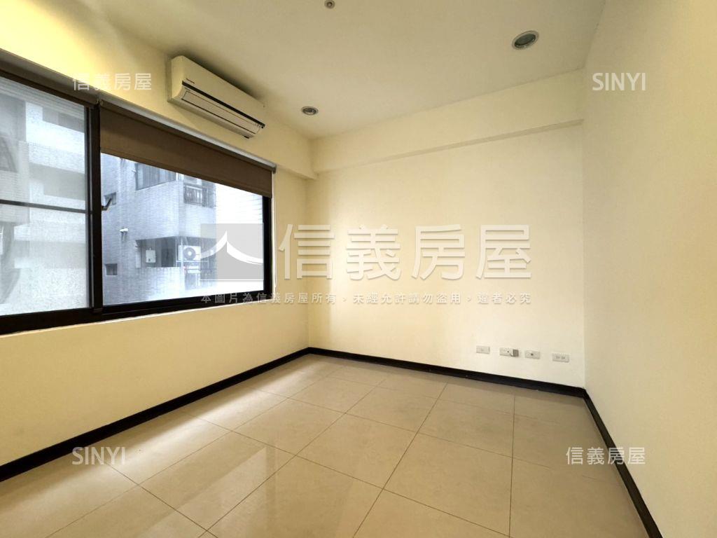 紫京城～朝南高樓景觀戶房屋室內格局與周邊環境