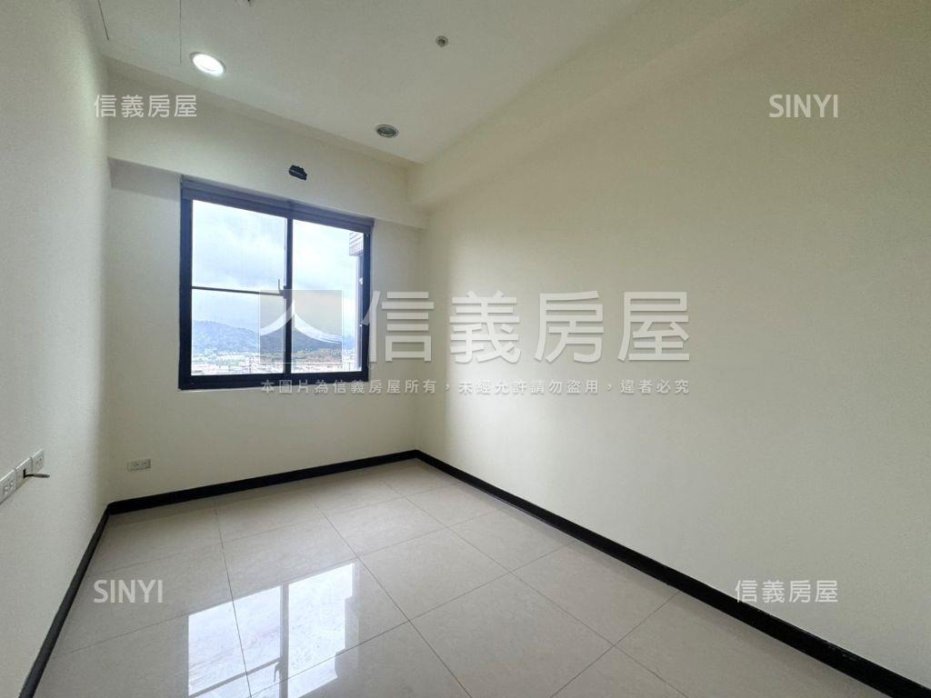 紫京城～朝南高樓景觀戶房屋室內格局與周邊環境