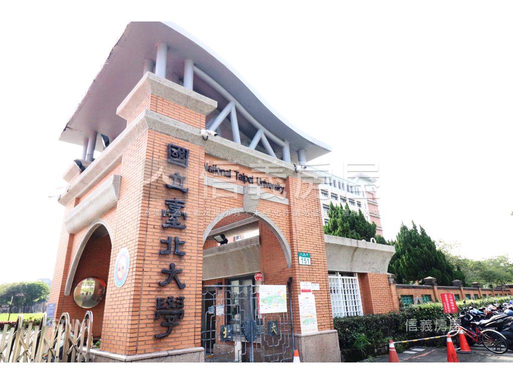 紫京城～朝南高樓景觀戶房屋室內格局與周邊環境