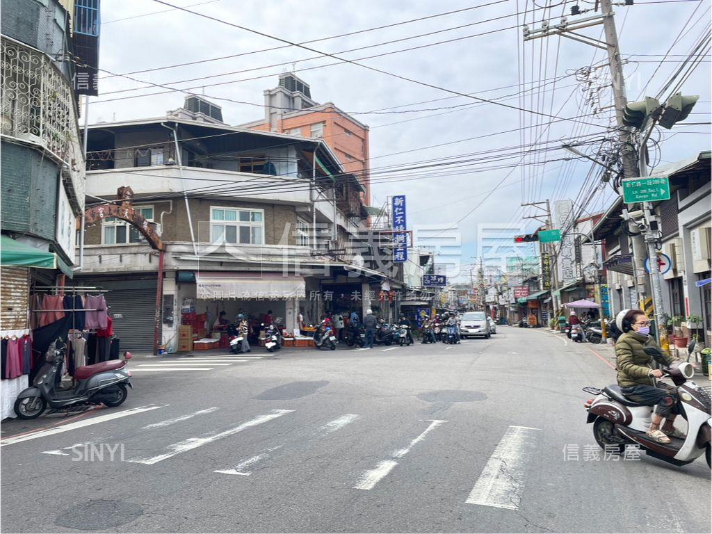 大面寬大地坪透天房屋室內格局與周邊環境