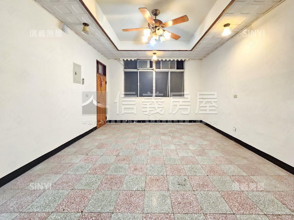 近市場夜市民權路公寓房屋室內格局與周邊環境