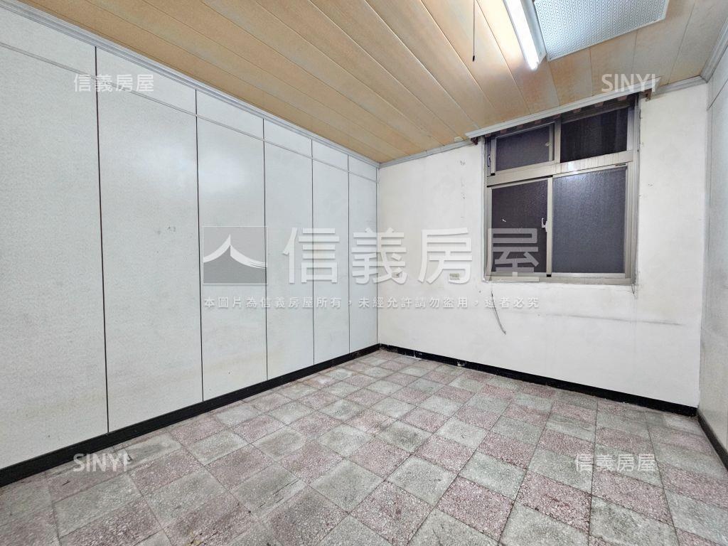 近市場夜市民權路公寓房屋室內格局與周邊環境