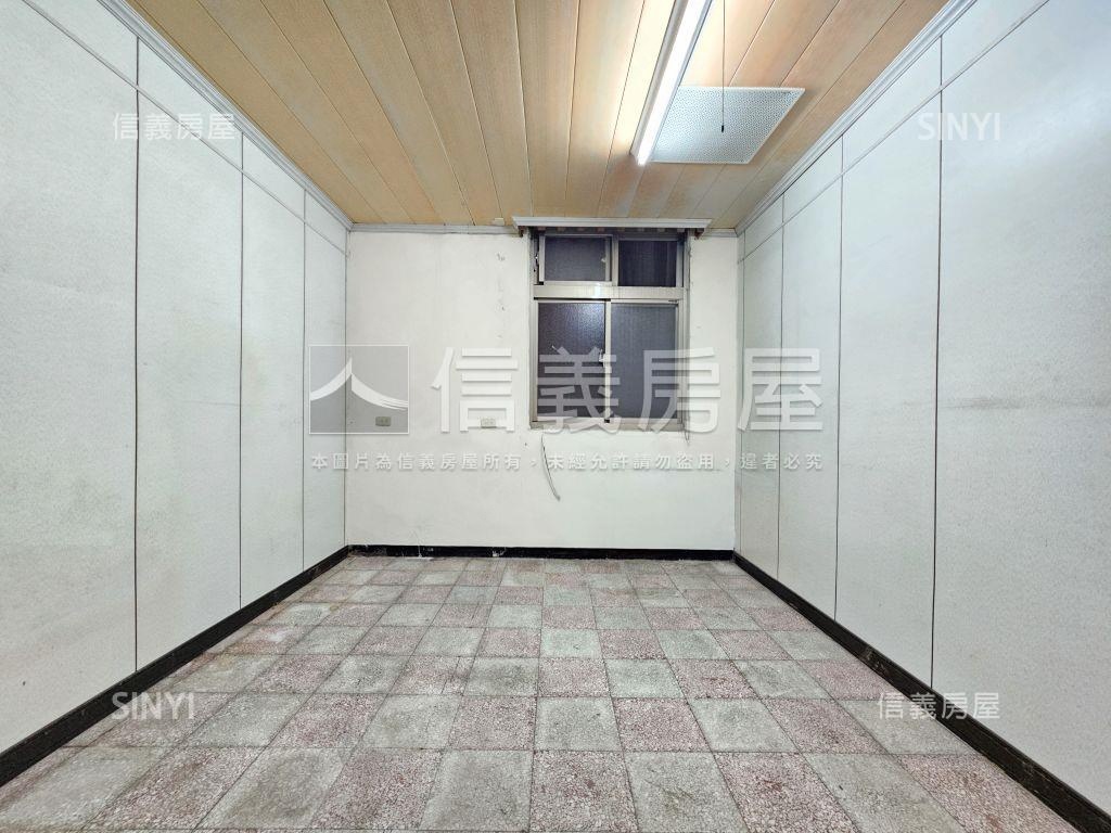 近市場夜市民權路公寓房屋室內格局與周邊環境