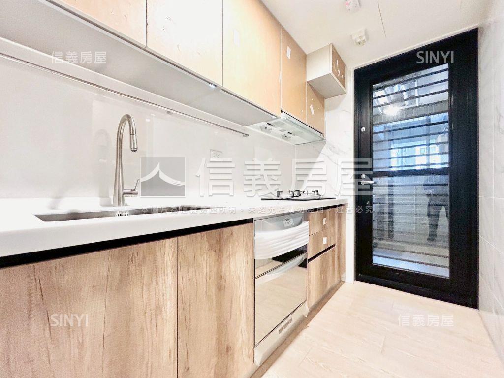 ＜新案＞潮尚居三房雙車位房屋室內格局與周邊環境