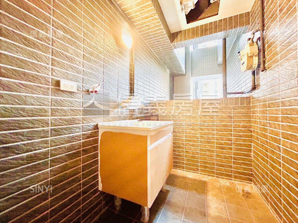 ＜新案＞潮尚居三房雙車位房屋室內格局與周邊環境