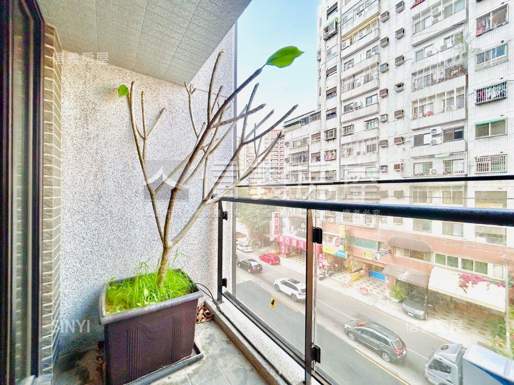 ＜新案＞潮尚居三房雙車位房屋室內格局與周邊環境