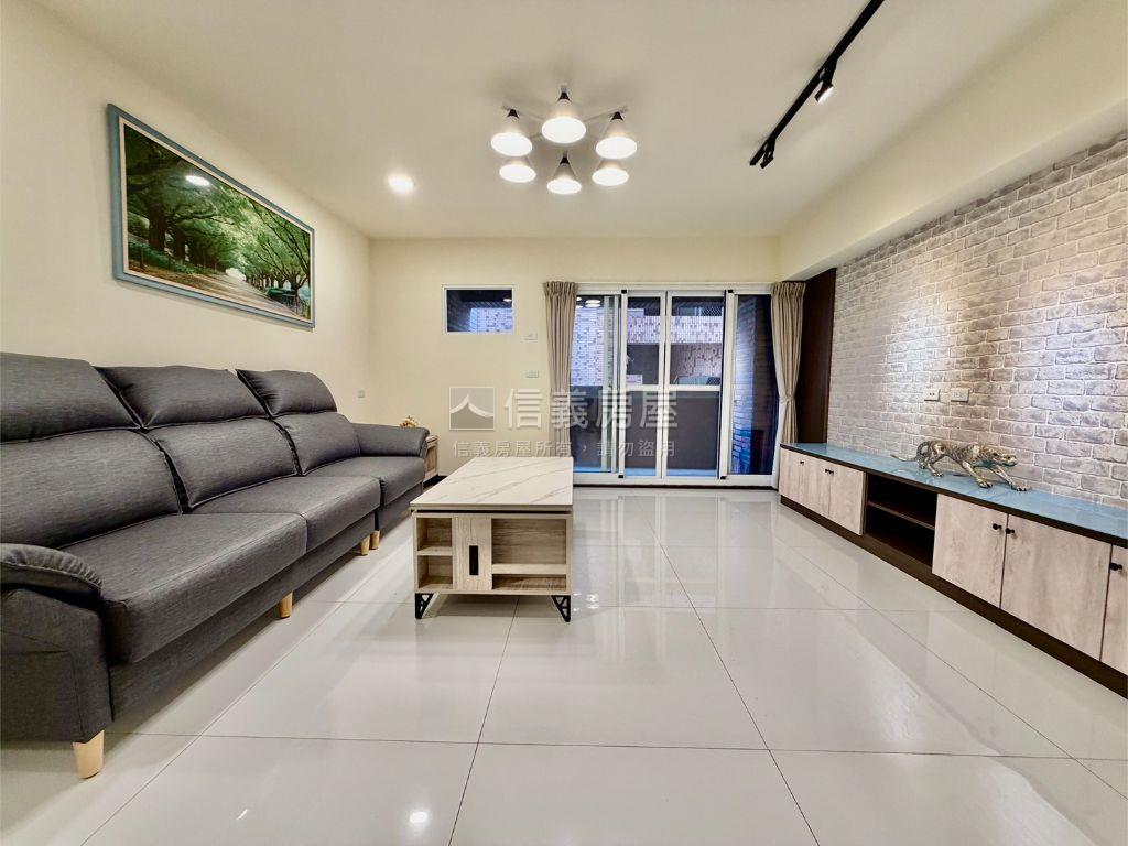 陽明光明亮大四房房屋室內格局與周邊環境