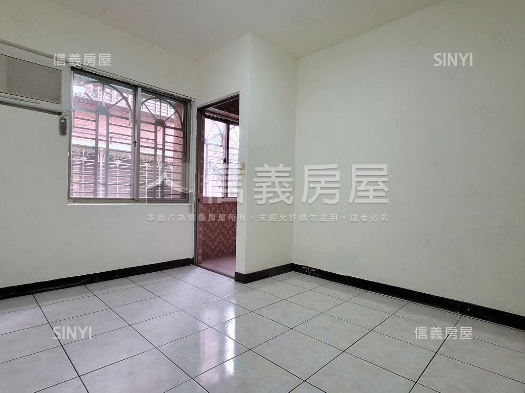 北城庭園樓中樓房屋室內格局與周邊環境