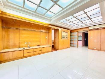 中山華夏看校園寓所