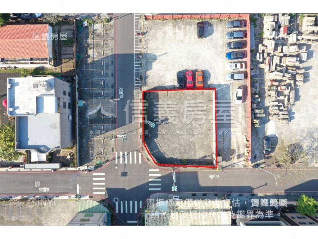 八里方正臨路角地房屋室內格局與周邊環境