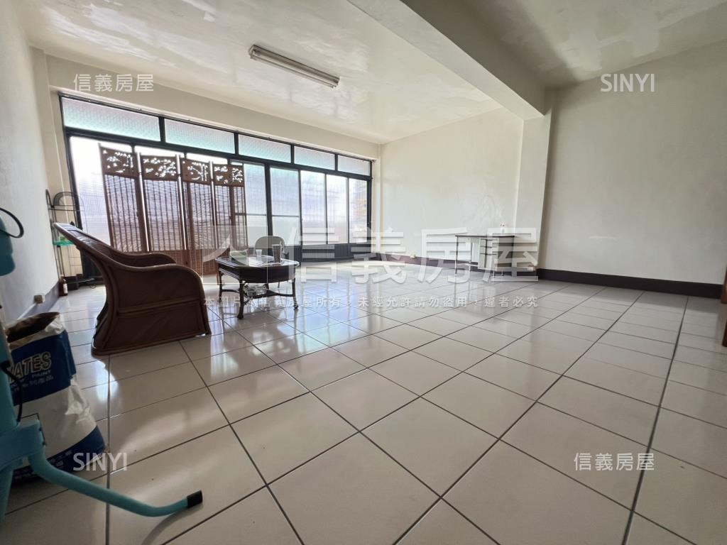 近彰女●大地坪透天房屋室內格局與周邊環境