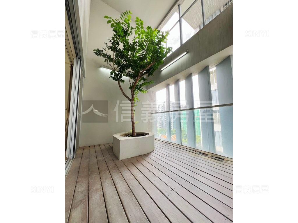 高鐵惠友綠樹透亮大四房房屋室內格局與周邊環境