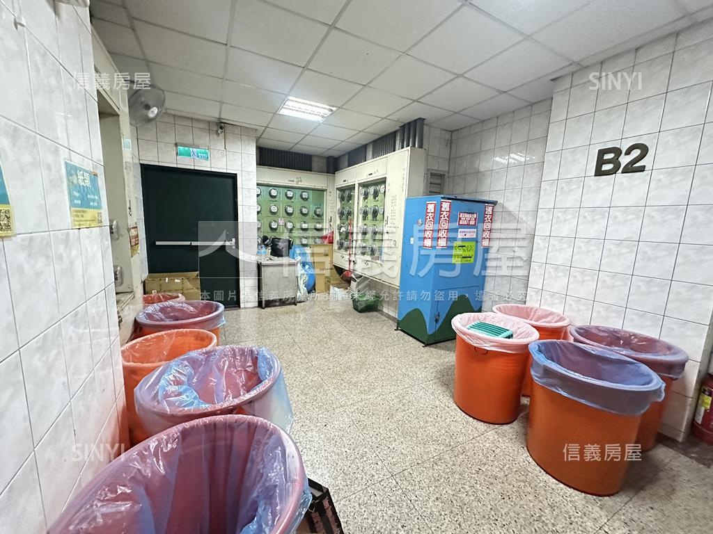 頂溪站景觀大樓附車位房屋室內格局與周邊環境