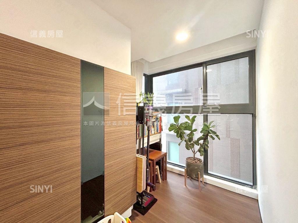 三上時上邊間採光美兩房房屋室內格局與周邊環境