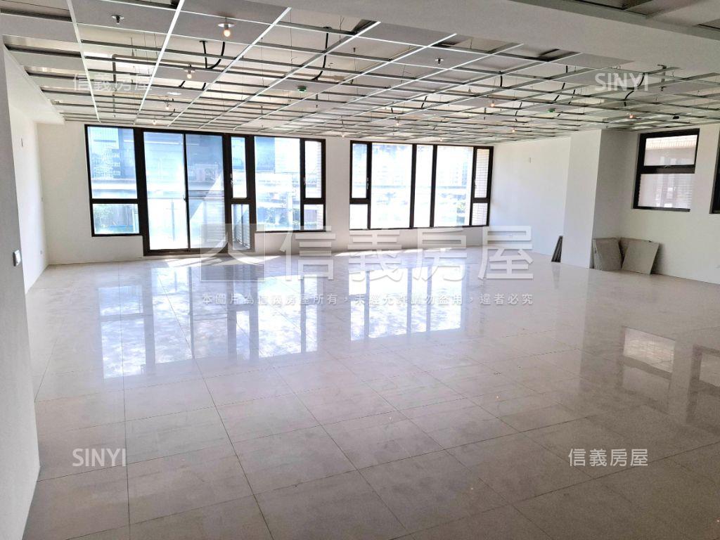 鳳凰水岸美河景房屋室內格局與周邊環境