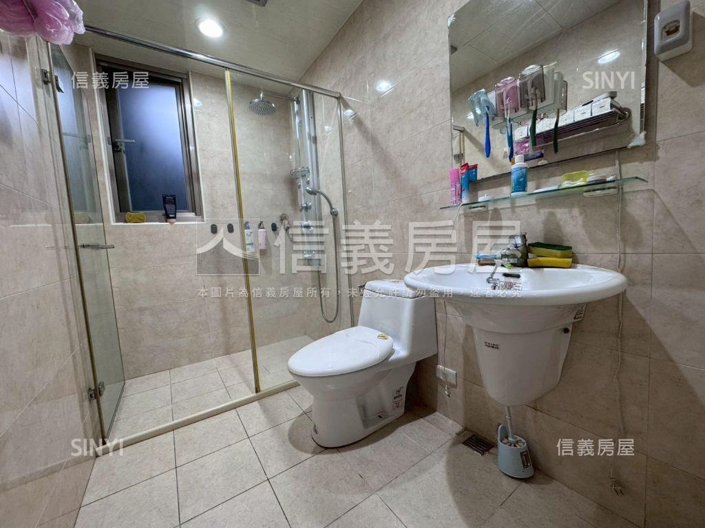 和丰低總價三房平面車位房屋室內格局與周邊環境