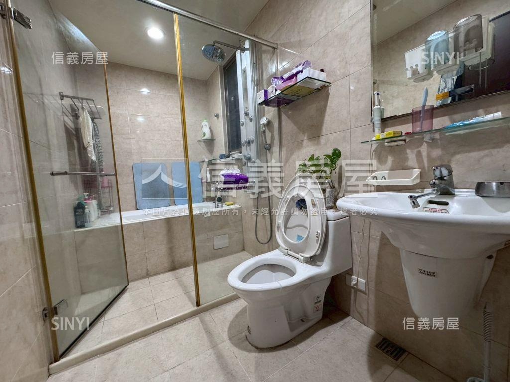 和丰低總價三房平面車位房屋室內格局與周邊環境