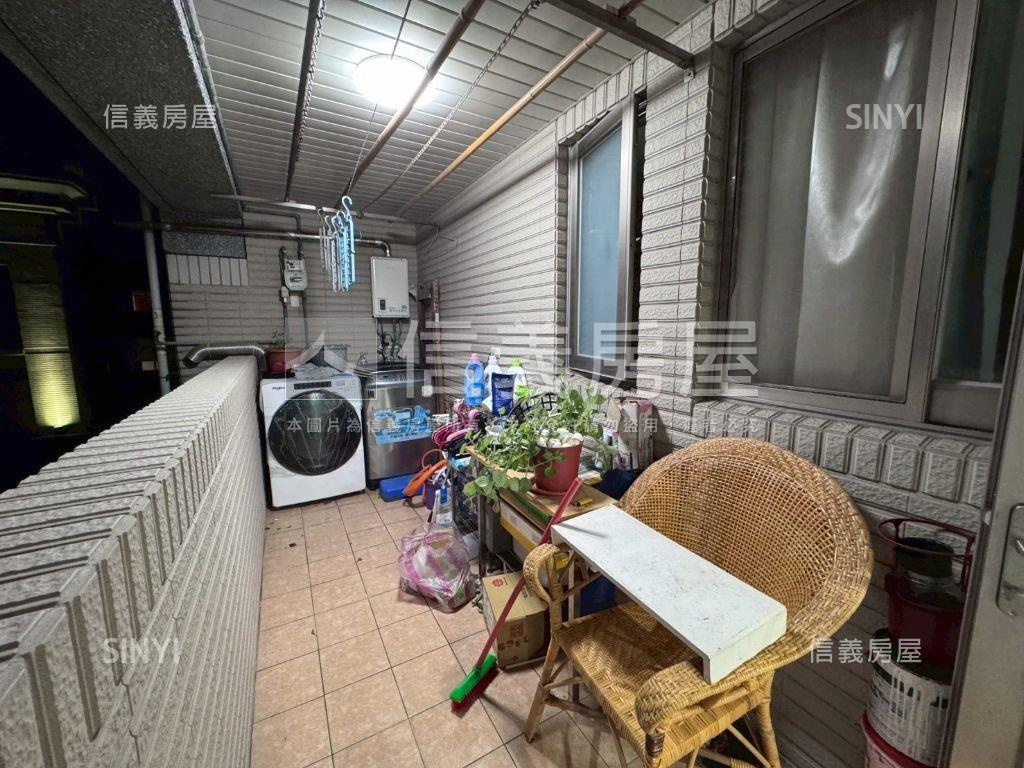 和丰低總價三房平面車位房屋室內格局與周邊環境