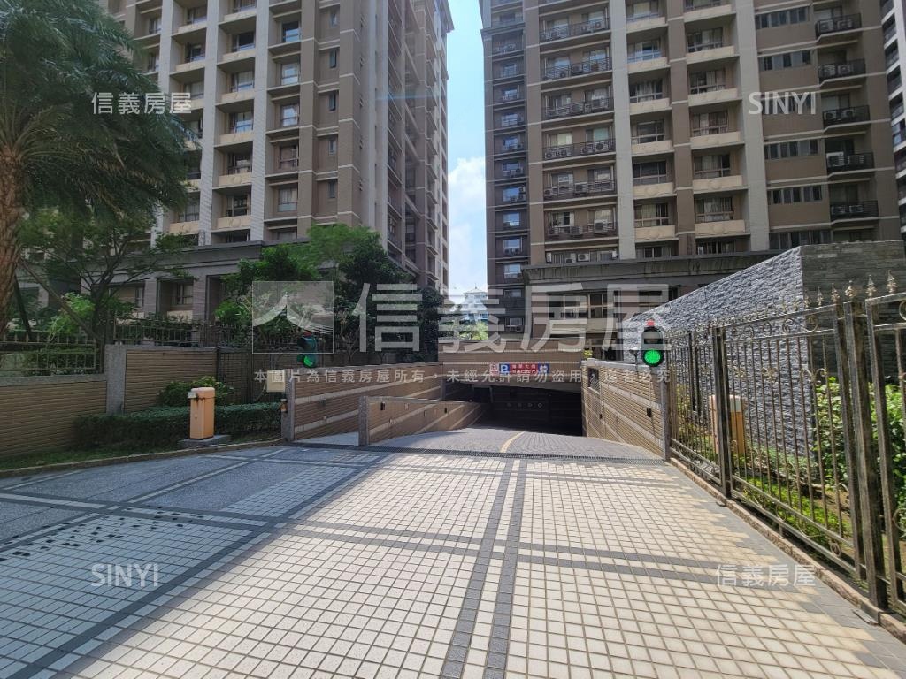 和丰低總價三房平面車位房屋室內格局與周邊環境