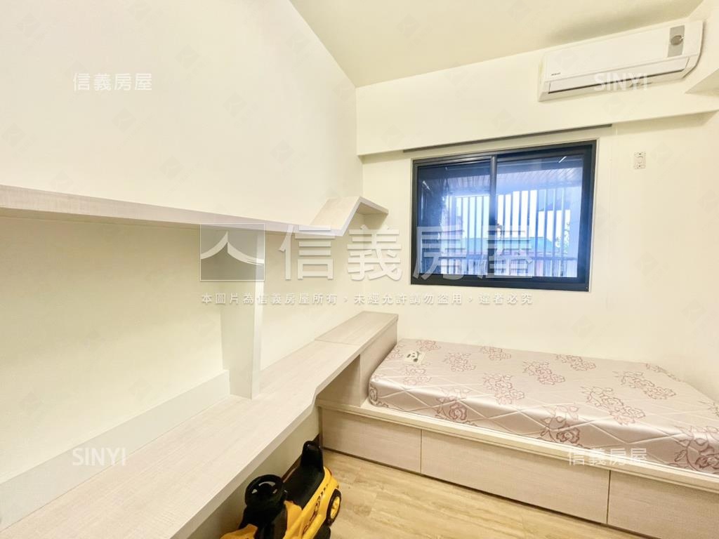 小港輕屋齡兩房兩衛平車房屋室內格局與周邊環境