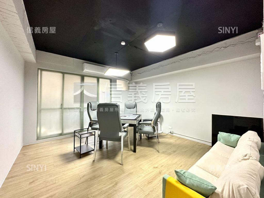 西區大坪數電梯華廈房屋室內格局與周邊環境