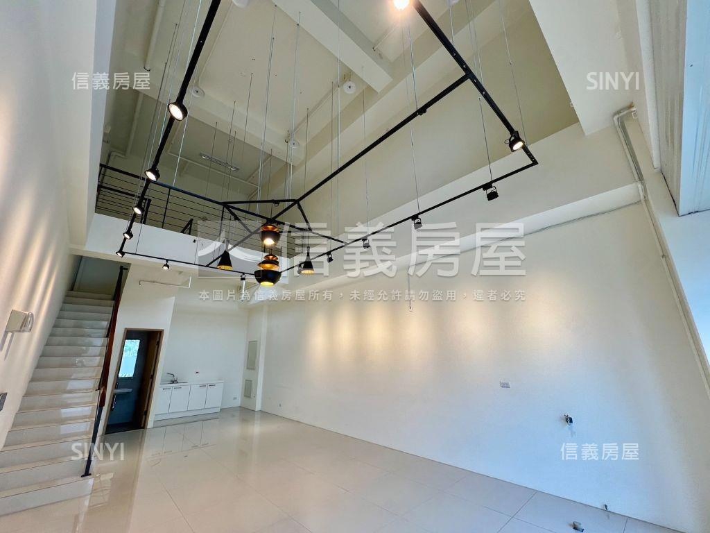 店面臨２０米路㊝合法面積房屋室內格局與周邊環境